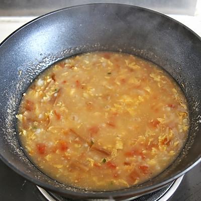 这道西红柿鸡蛋疙瘩汤，暖胃有营养，每天吃都吃不够